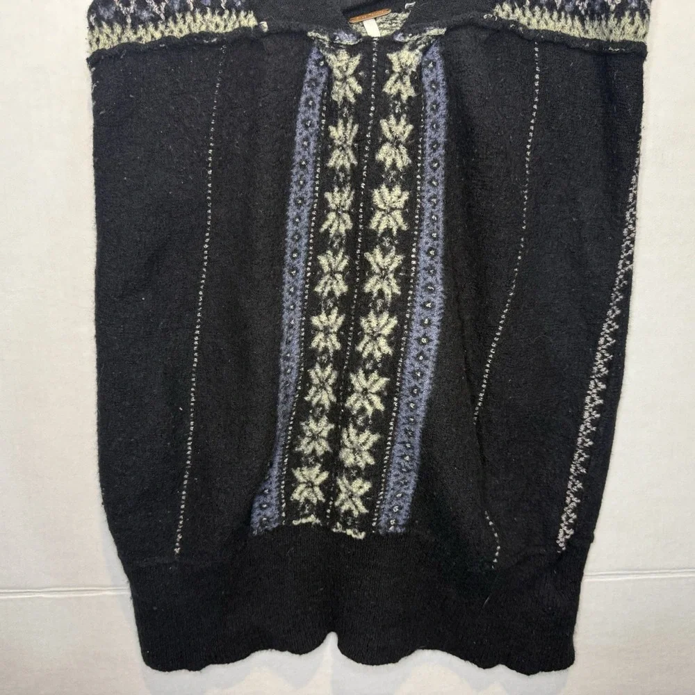 Free People Y2K Women's Size M Wool Blend Nordic Knit Sleeveless Sweater Top